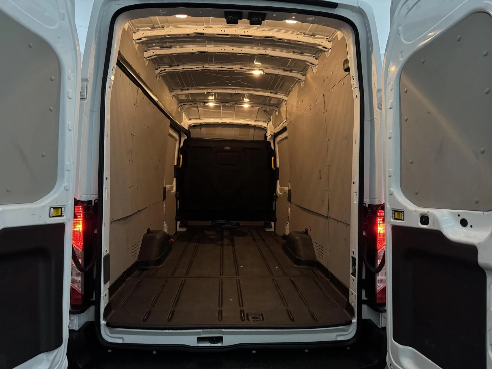Hoofdafbeelding Ford E-Transit