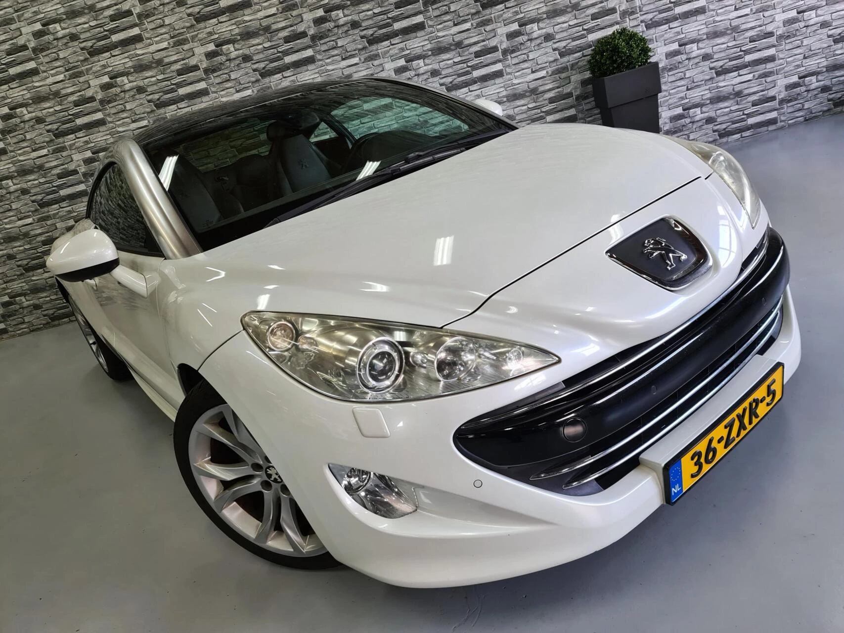 Hoofdafbeelding Peugeot RCZ