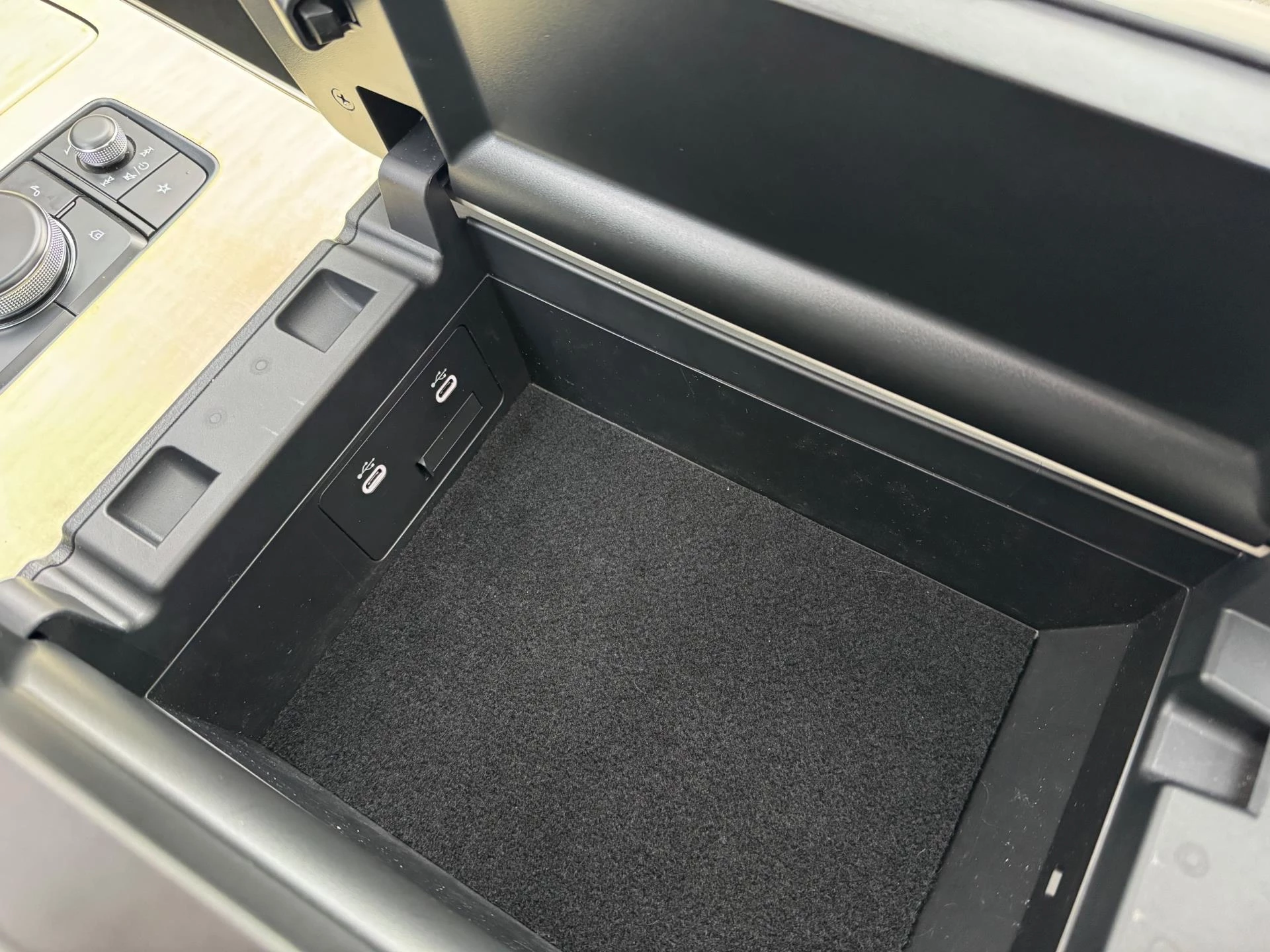 Hoofdafbeelding Mazda CX-60