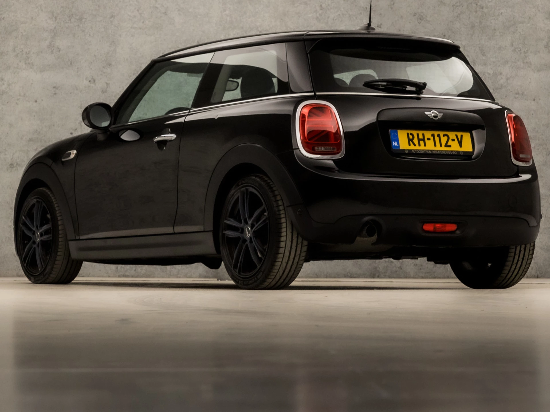 Hoofdafbeelding MINI One