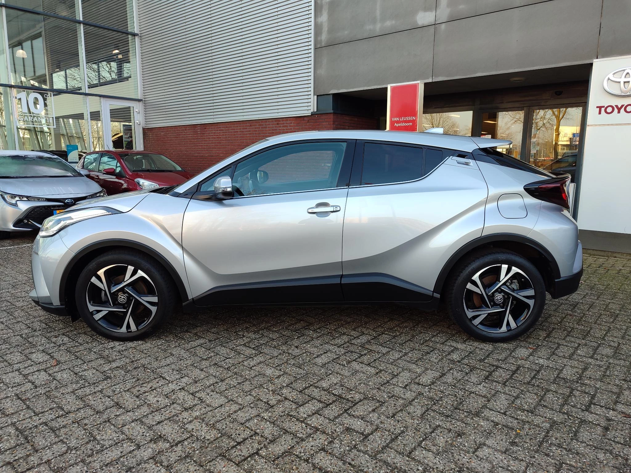 Hoofdafbeelding Toyota C-HR