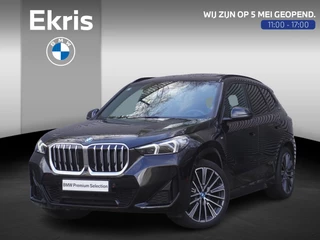 BMW X1 xDrive25e M Sportpakket | Innovation Pack | Travel Pack | Glazen panoramadak | Comfort Access | Driving Assistant Plus | BMW Head-Up Display | 20 inch Multispaak