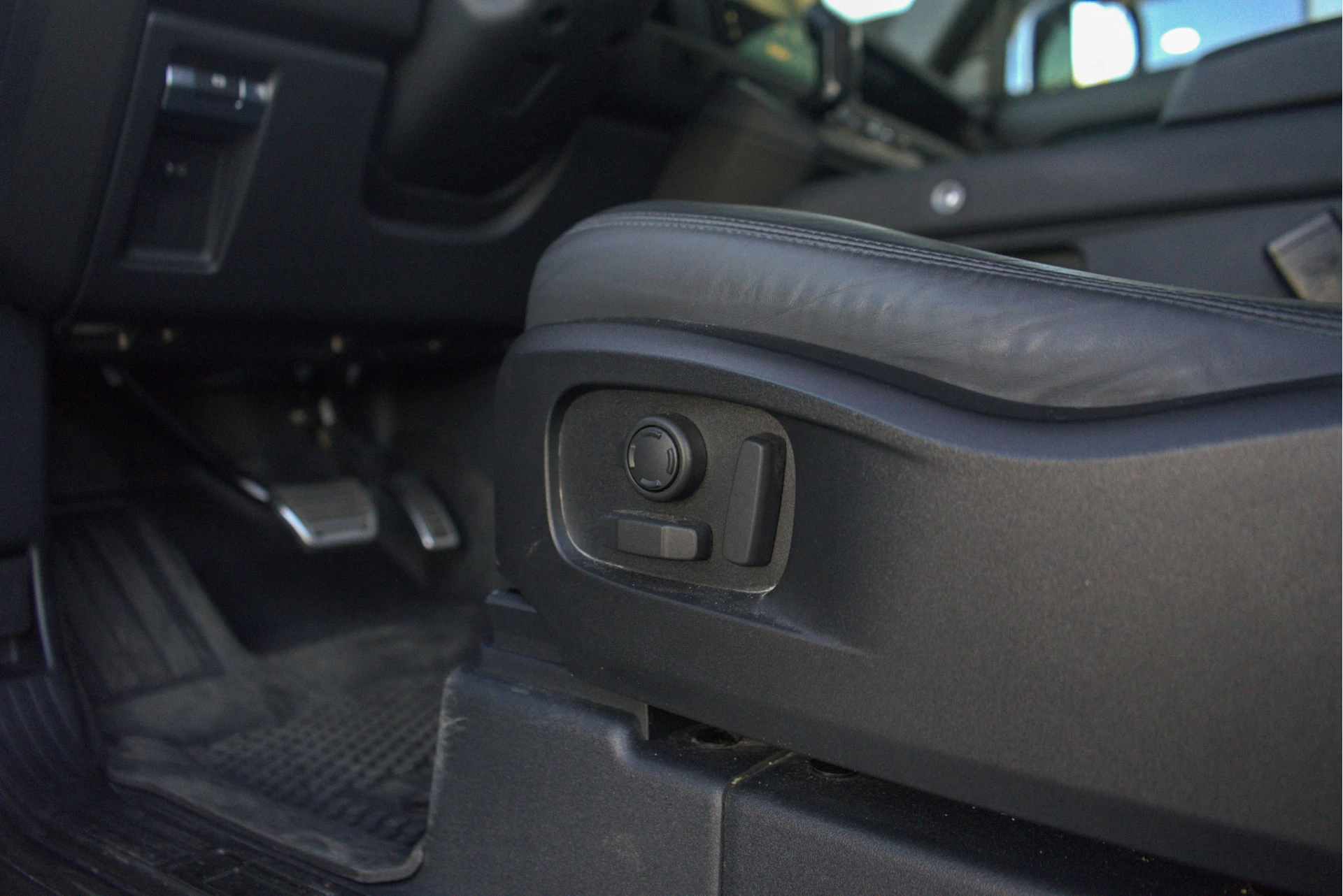 Hoofdafbeelding Land Rover Defender