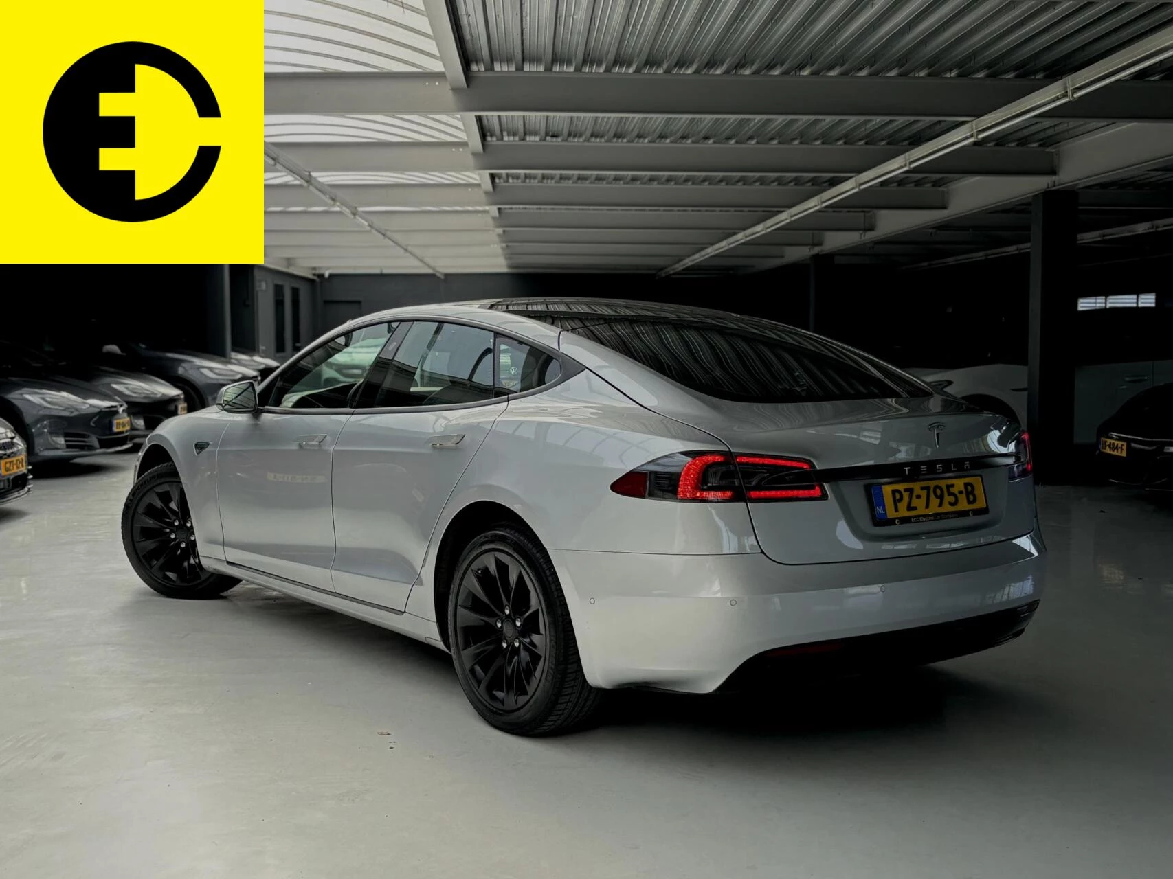 Hoofdafbeelding Tesla Model S