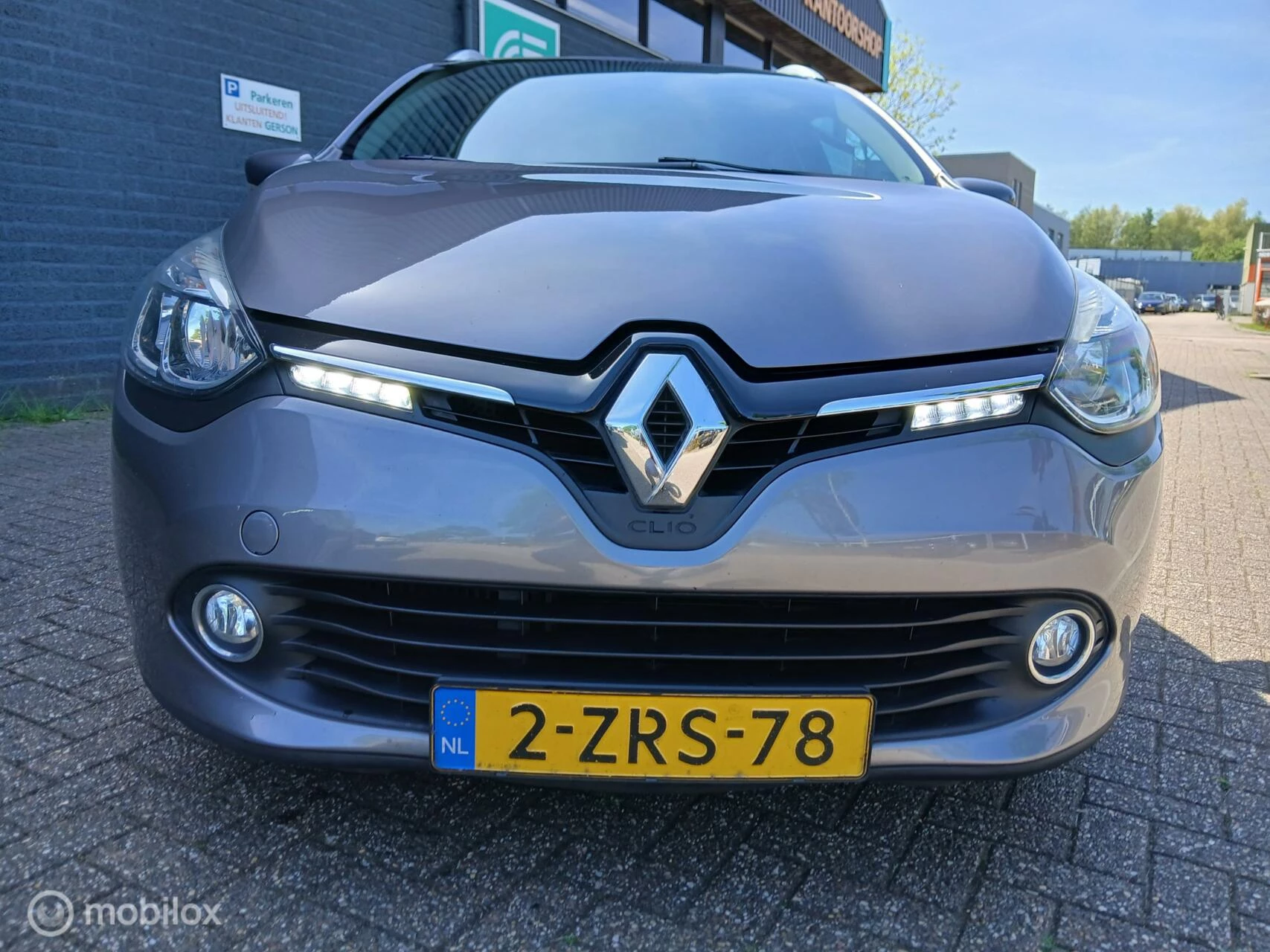 Hoofdafbeelding Renault Clio