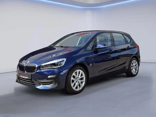 BMW 2-serie Active Tourer 225xe iPerformance /Apple Carplay/Parkeersens.V+A+CAM./Elektr. klep/Stoelverw./Cruise&Clima Contr.//Lendesteunen/17''LMV/(MET GARANTIE*)