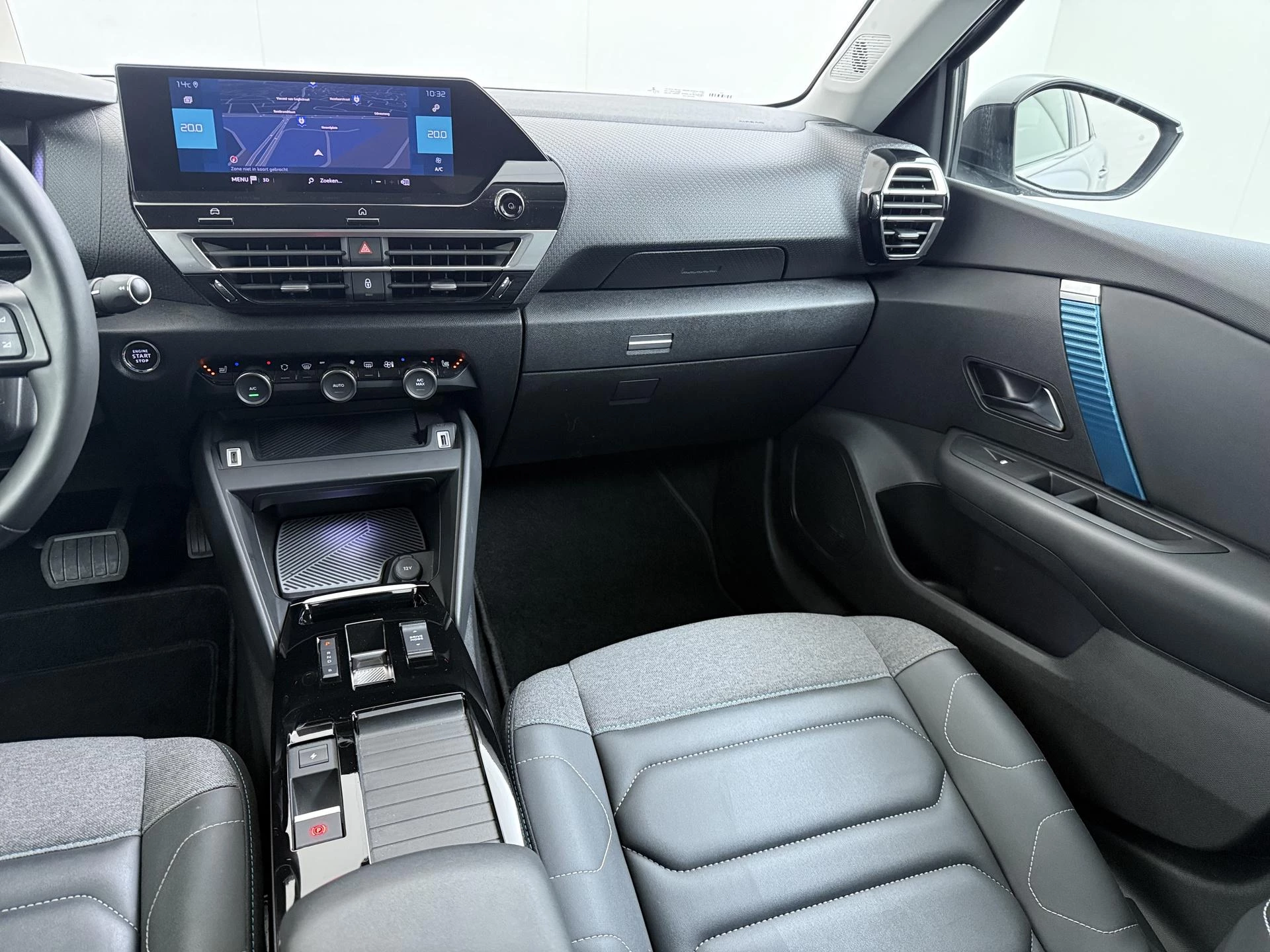 Hoofdafbeelding Citroën ë-C4