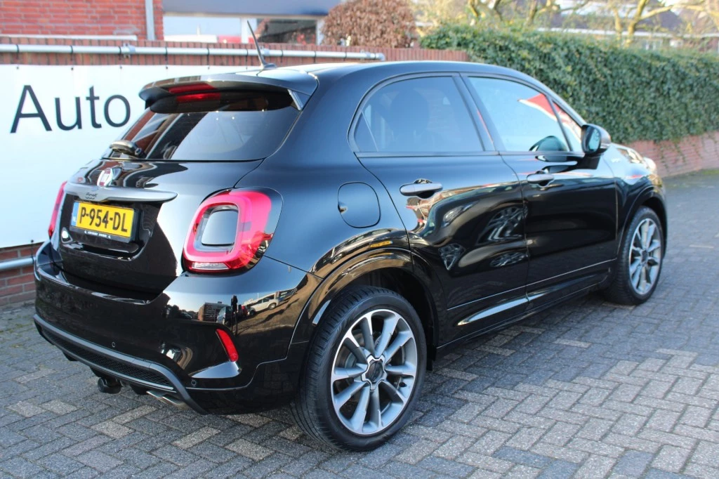 Hoofdafbeelding Fiat 500X