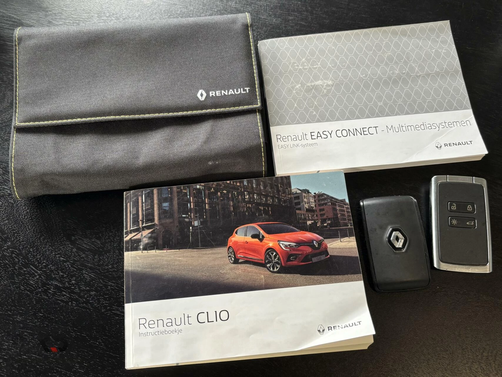 Hoofdafbeelding Renault Clio
