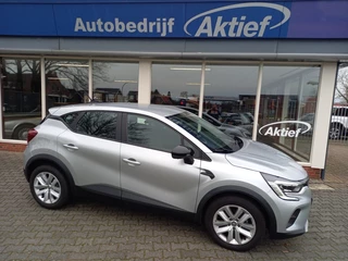 Hoofdafbeelding Renault Captur Renault Captur 1.0 TCE 90 EVOLUTION