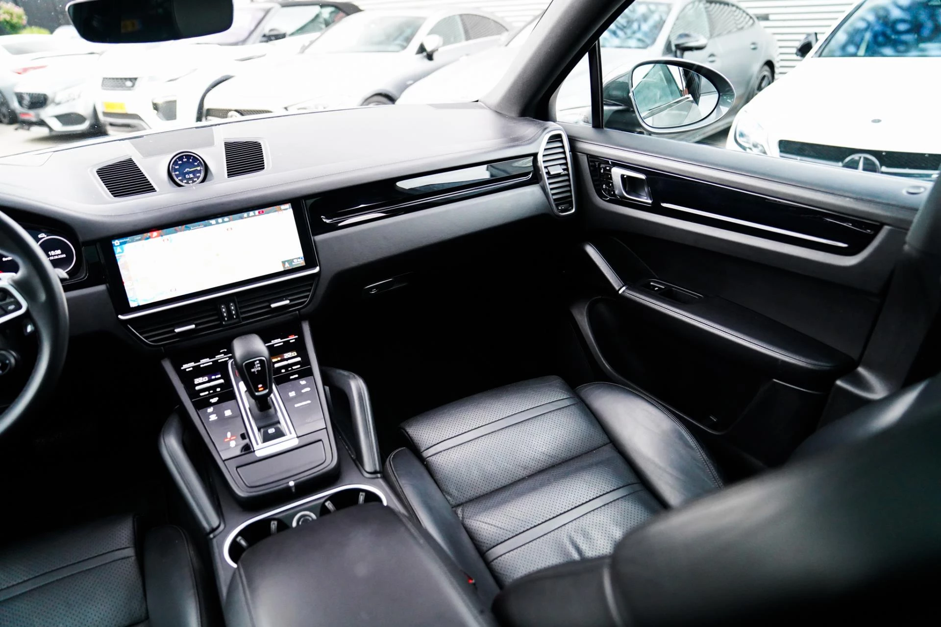 Hoofdafbeelding Porsche Cayenne