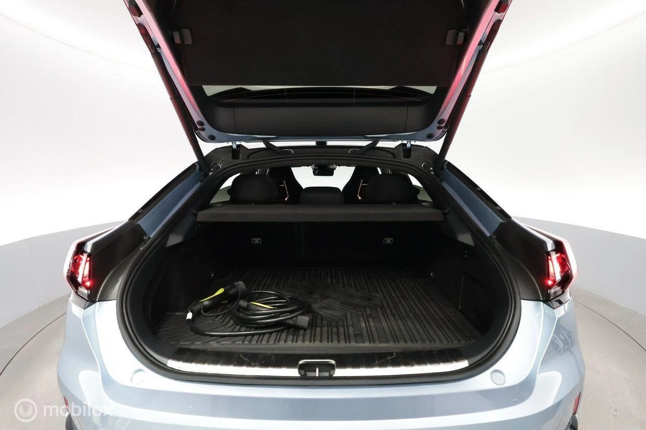 Hoofdafbeelding Zeekr 001