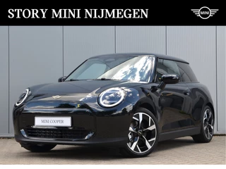 Hoofdafbeelding MINI Electric MINI Electric Hatchback Cooper SE / Classic / Pakket M / 18 inch Slide Spoke 2-tone