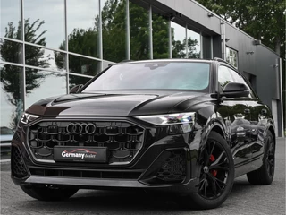 Hoofdafbeelding Audi Q8 Audi Q8 60TFSI E 490PK Quattro S-Line 4W-best RS-Zetels Pano Head-Up B&O Tr.Haak 