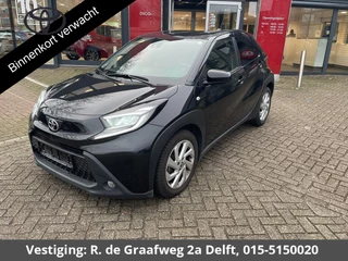 Toyota Aygo X 1.0 VVT-i MT first | Stoelverwarming | Camera | Lichtmetalen velgen