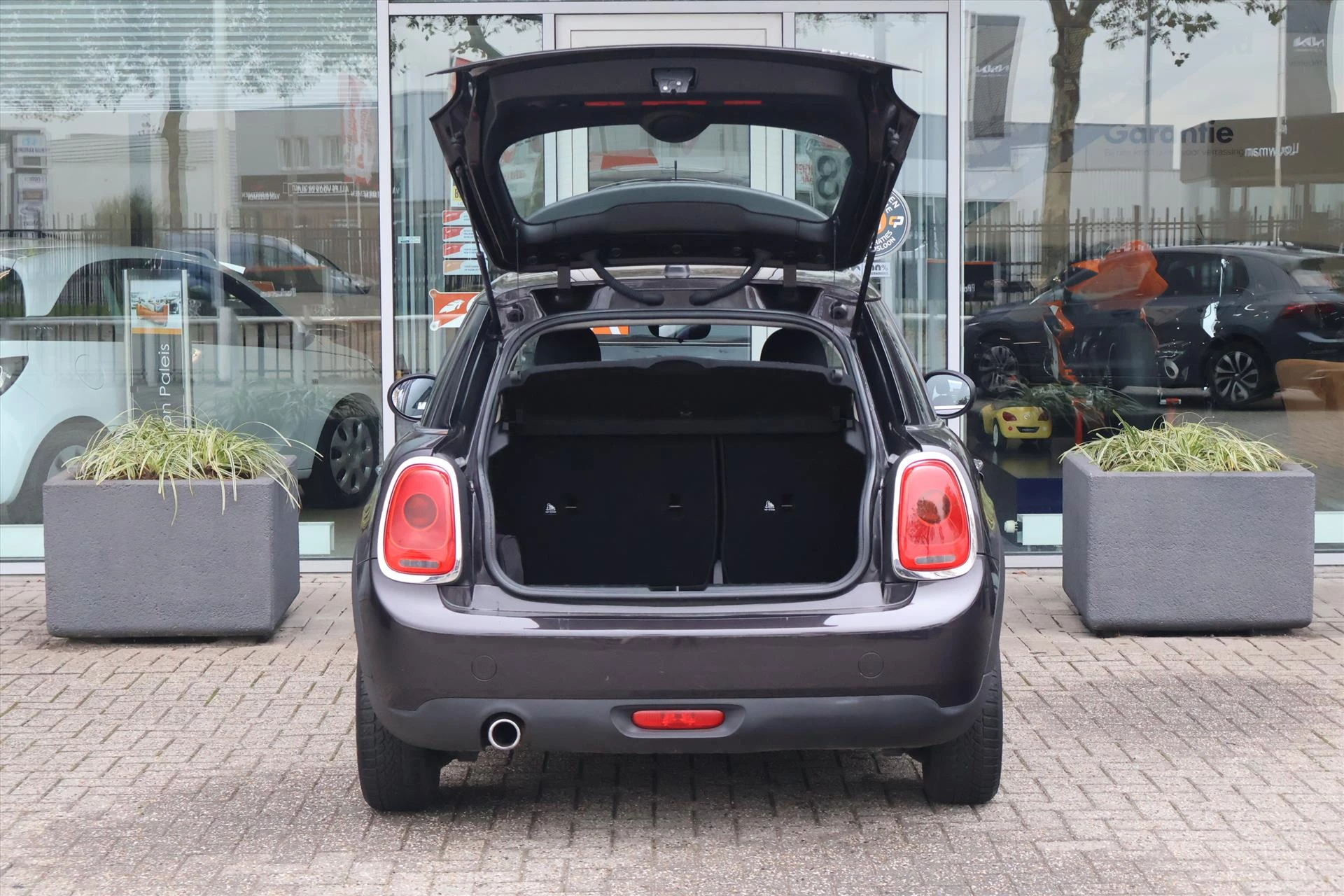 Hoofdafbeelding MINI 5-deurs