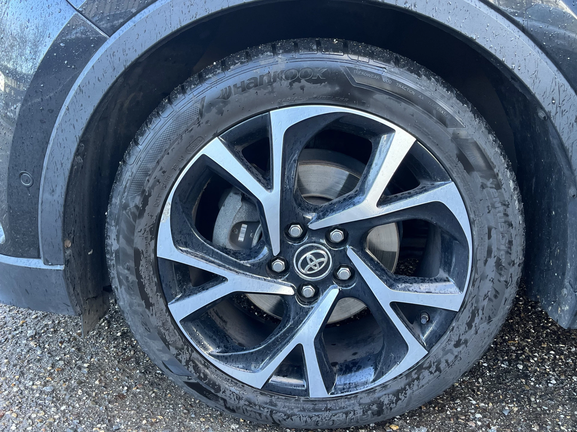 Hoofdafbeelding Toyota C-HR