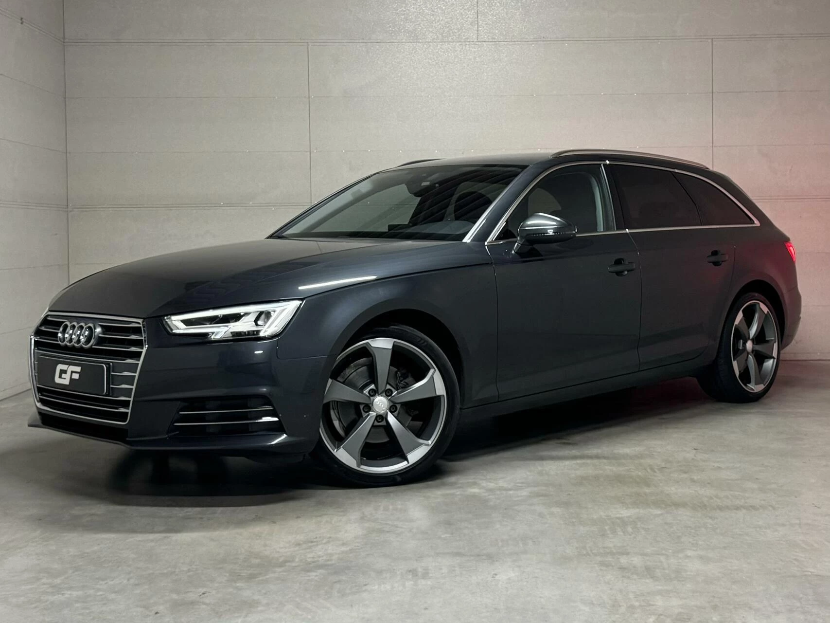 Hoofdafbeelding Audi A4