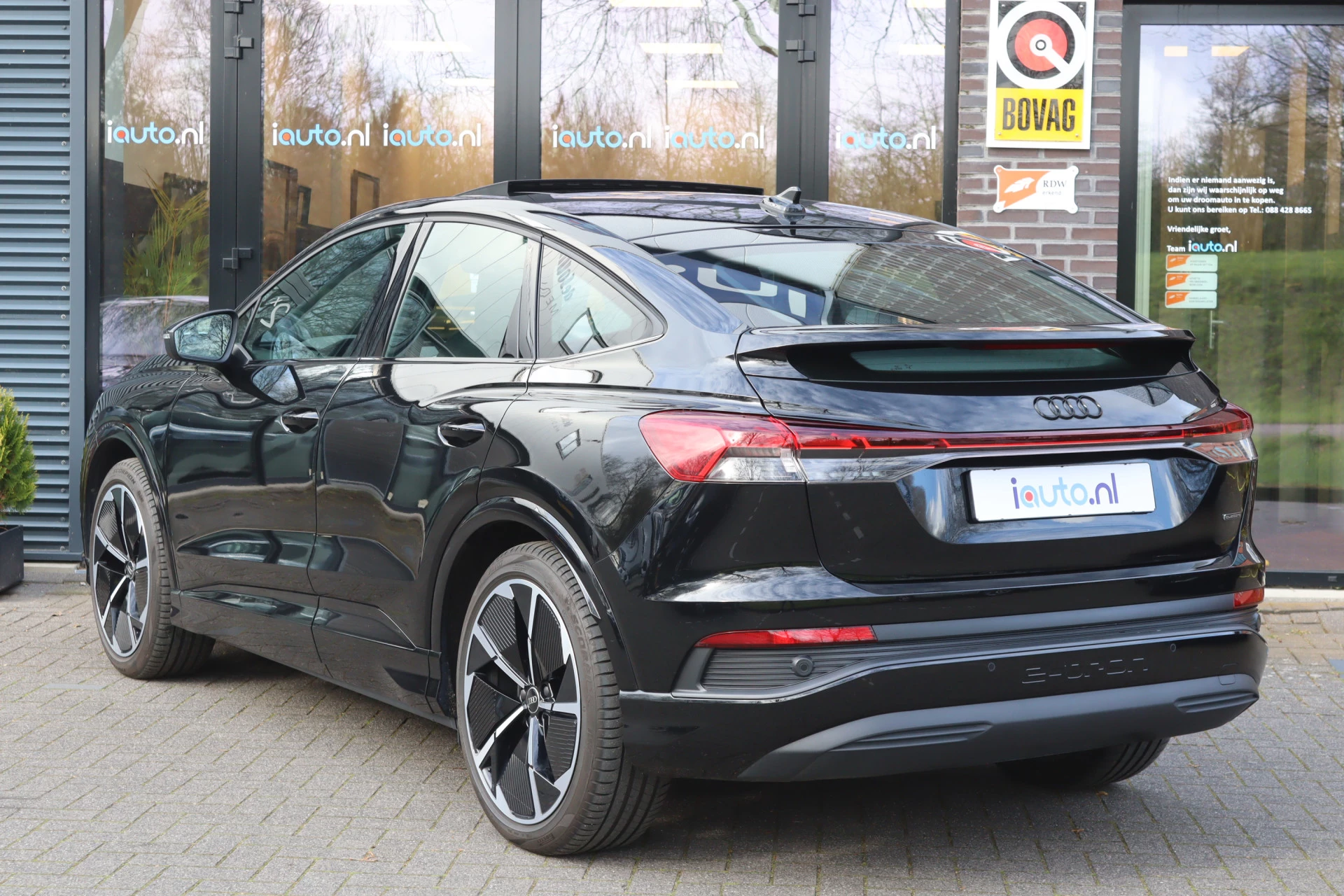 Hoofdafbeelding Audi Q4 Sportback e-tron