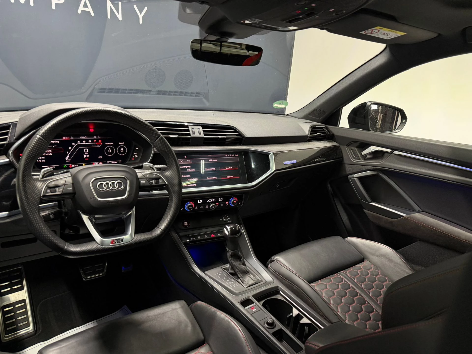 Hoofdafbeelding Audi RSQ3