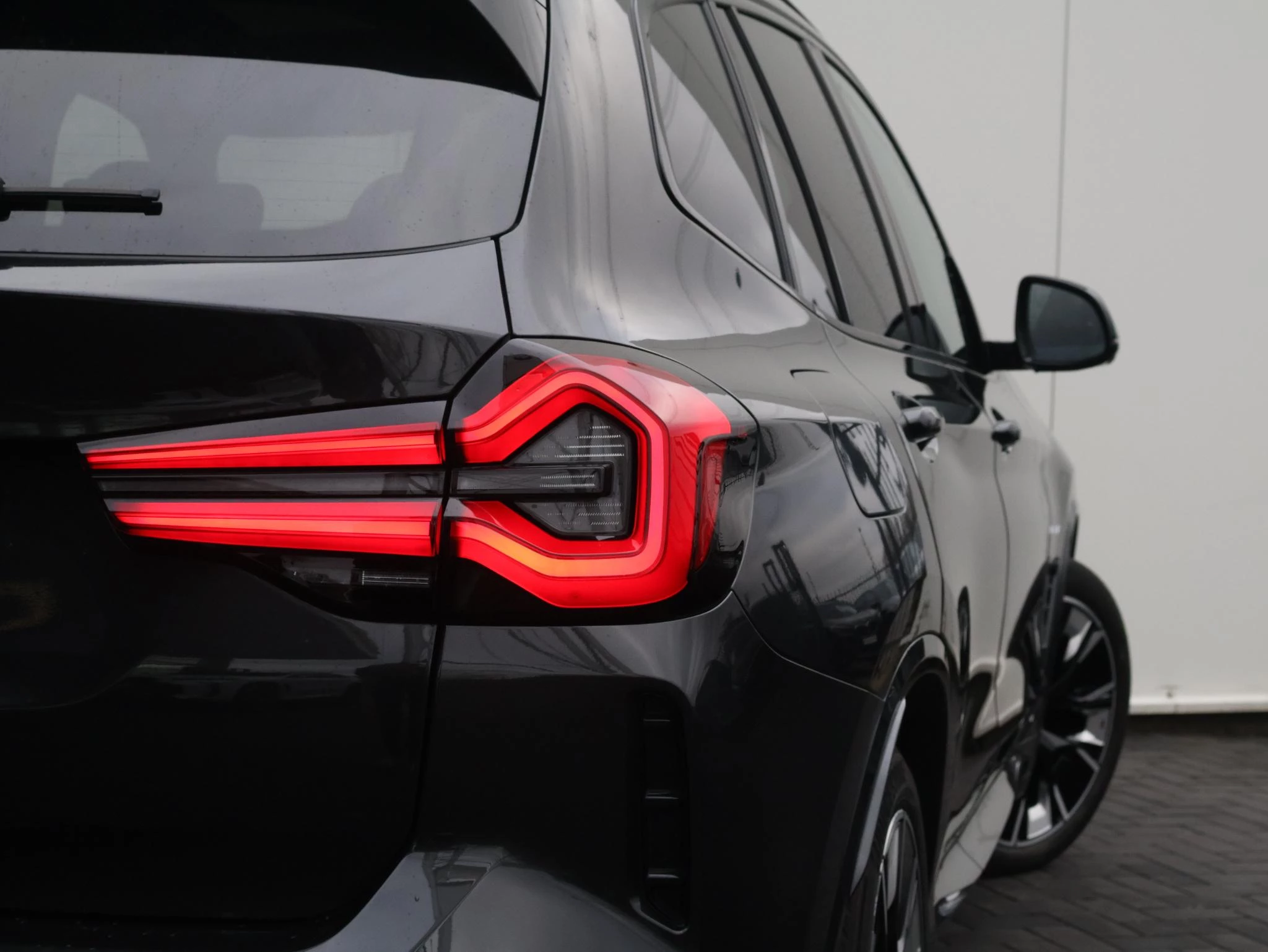 Hoofdafbeelding BMW iX3