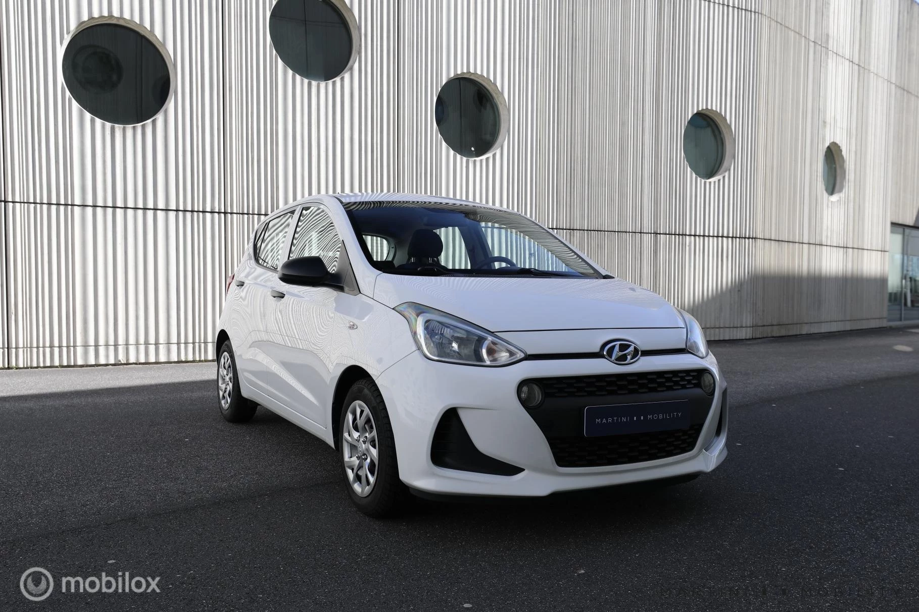 Hoofdafbeelding Hyundai i10