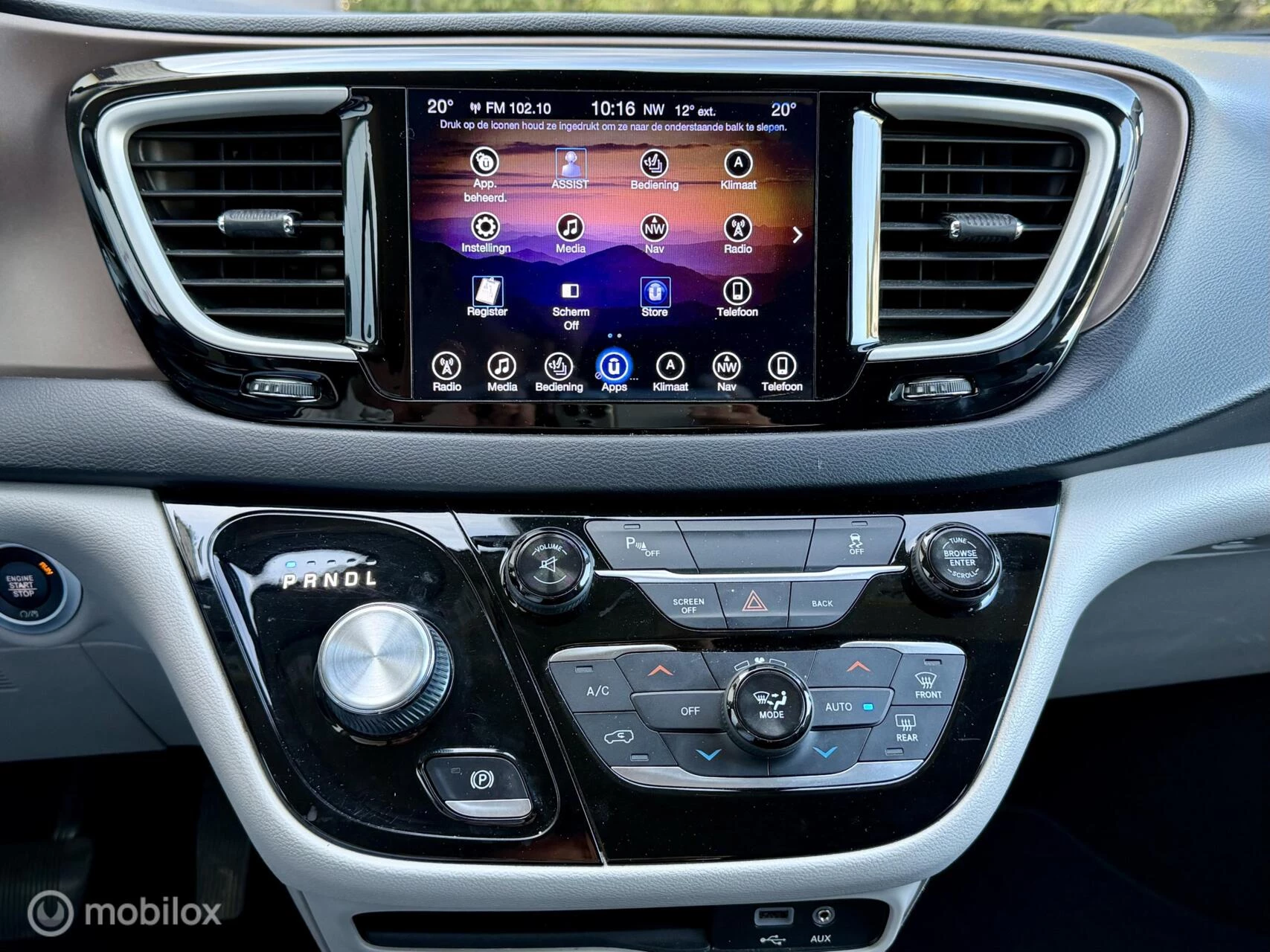 Hoofdafbeelding Chrysler Pacifica