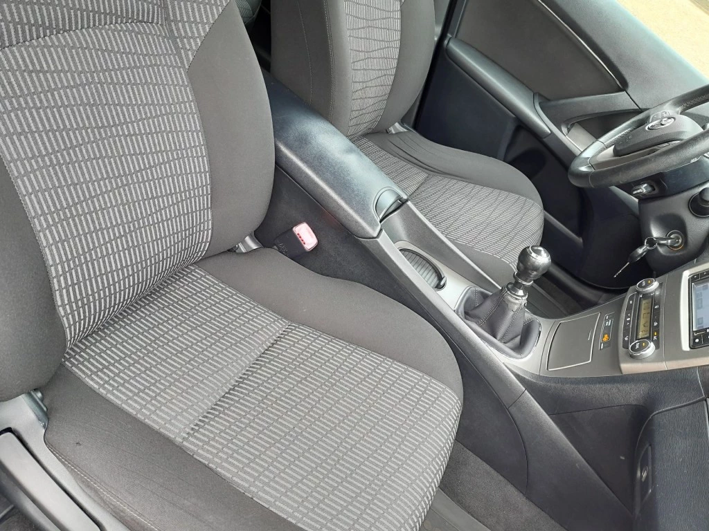 Hoofdafbeelding Toyota Avensis