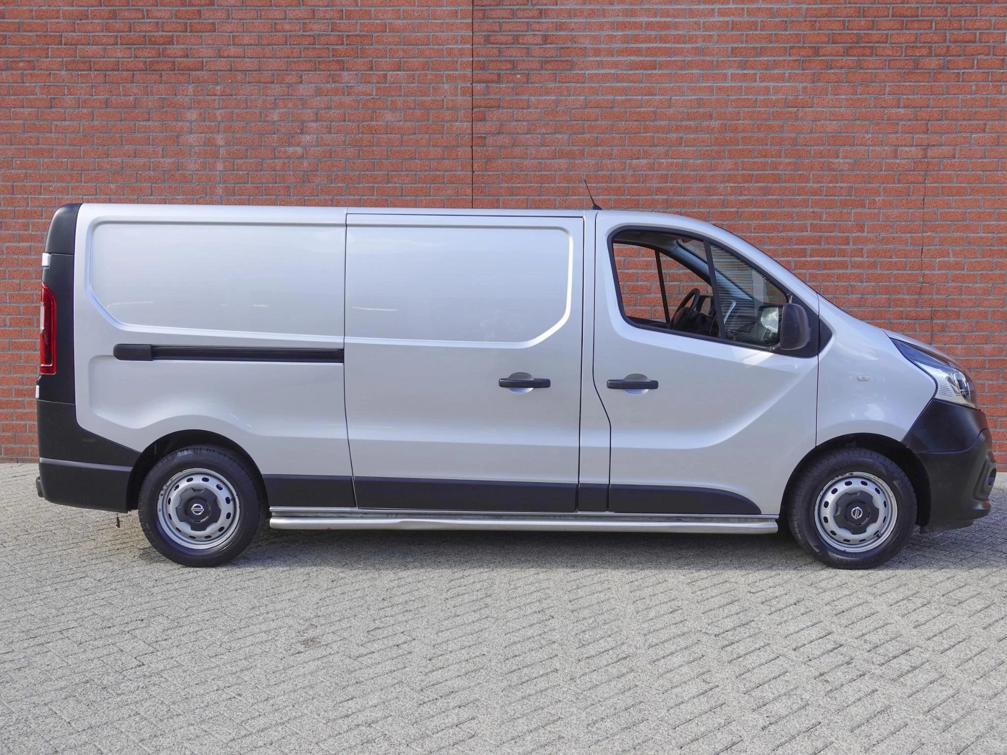 Hoofdafbeelding Nissan NV300