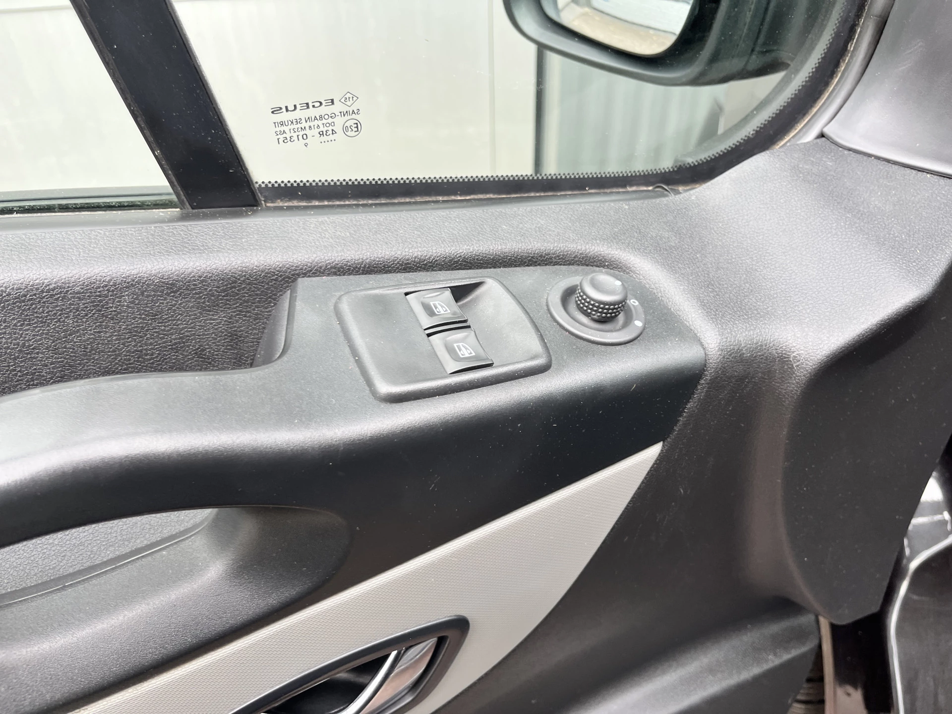 Hoofdafbeelding Nissan NV300