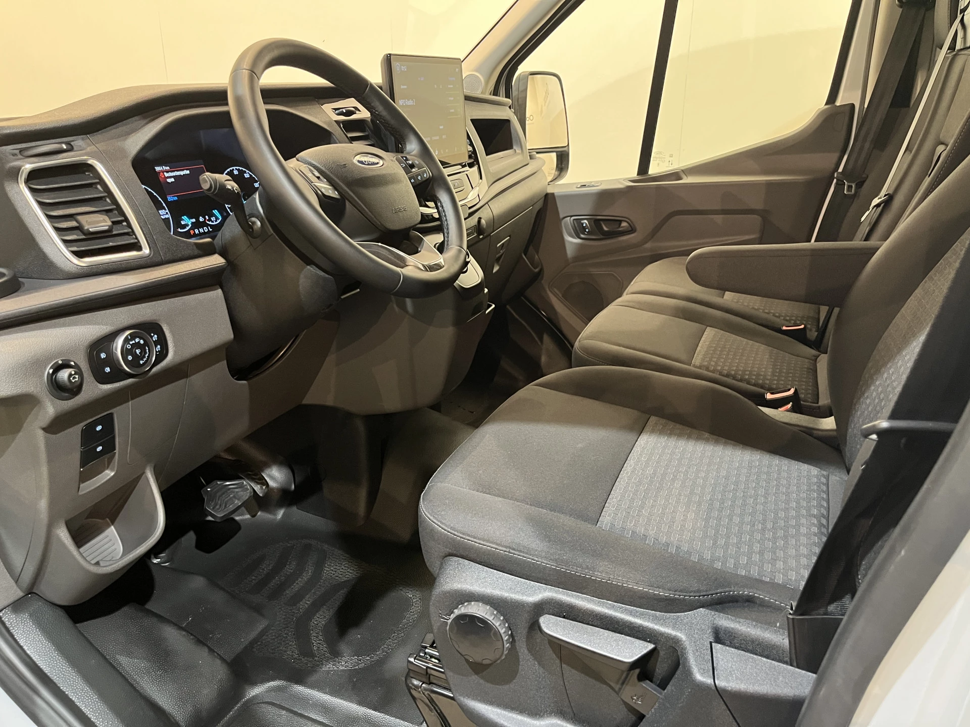 Hoofdafbeelding Ford E-Transit