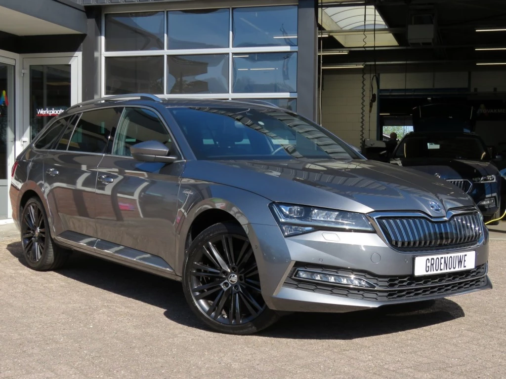 Hoofdafbeelding Škoda Superb
