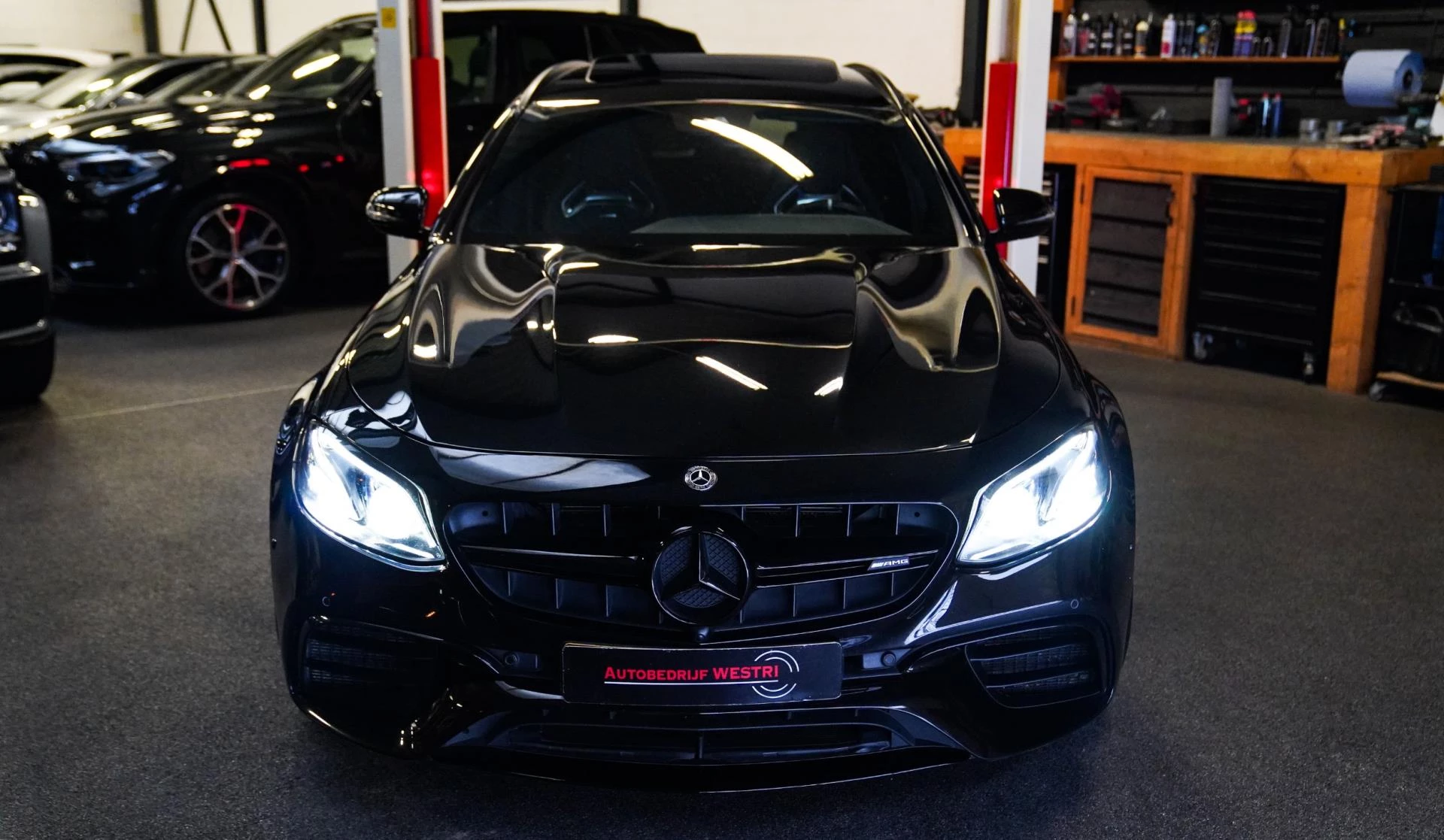 Hoofdafbeelding Mercedes-Benz E-Klasse