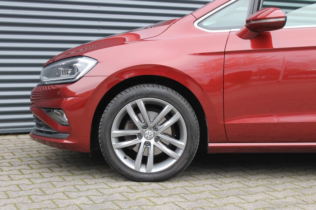 Hoofdafbeelding Volkswagen Golf Sportsvan