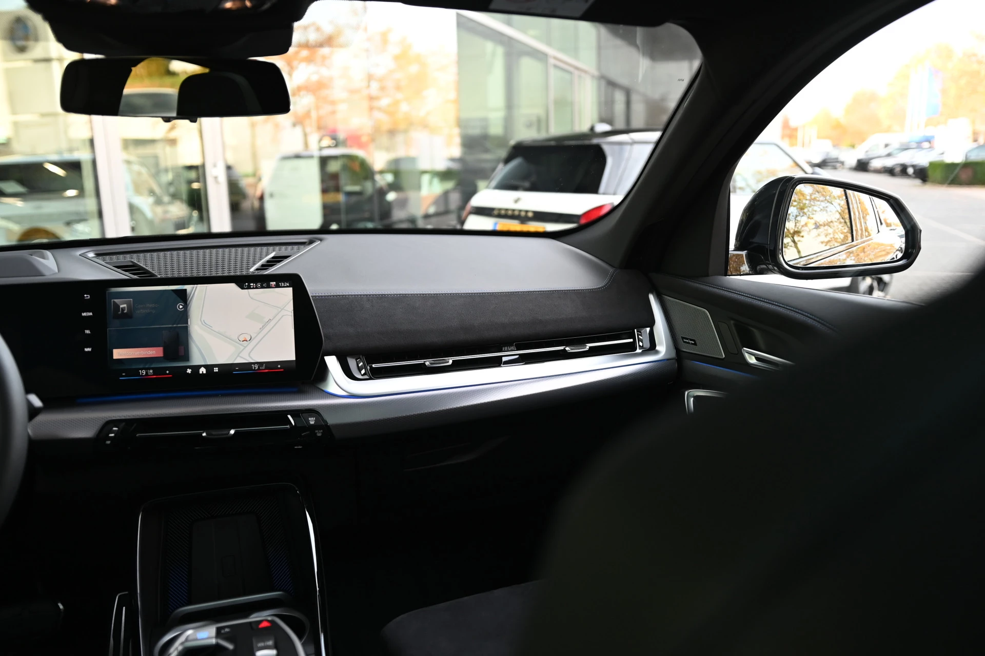 Hoofdafbeelding BMW iX2