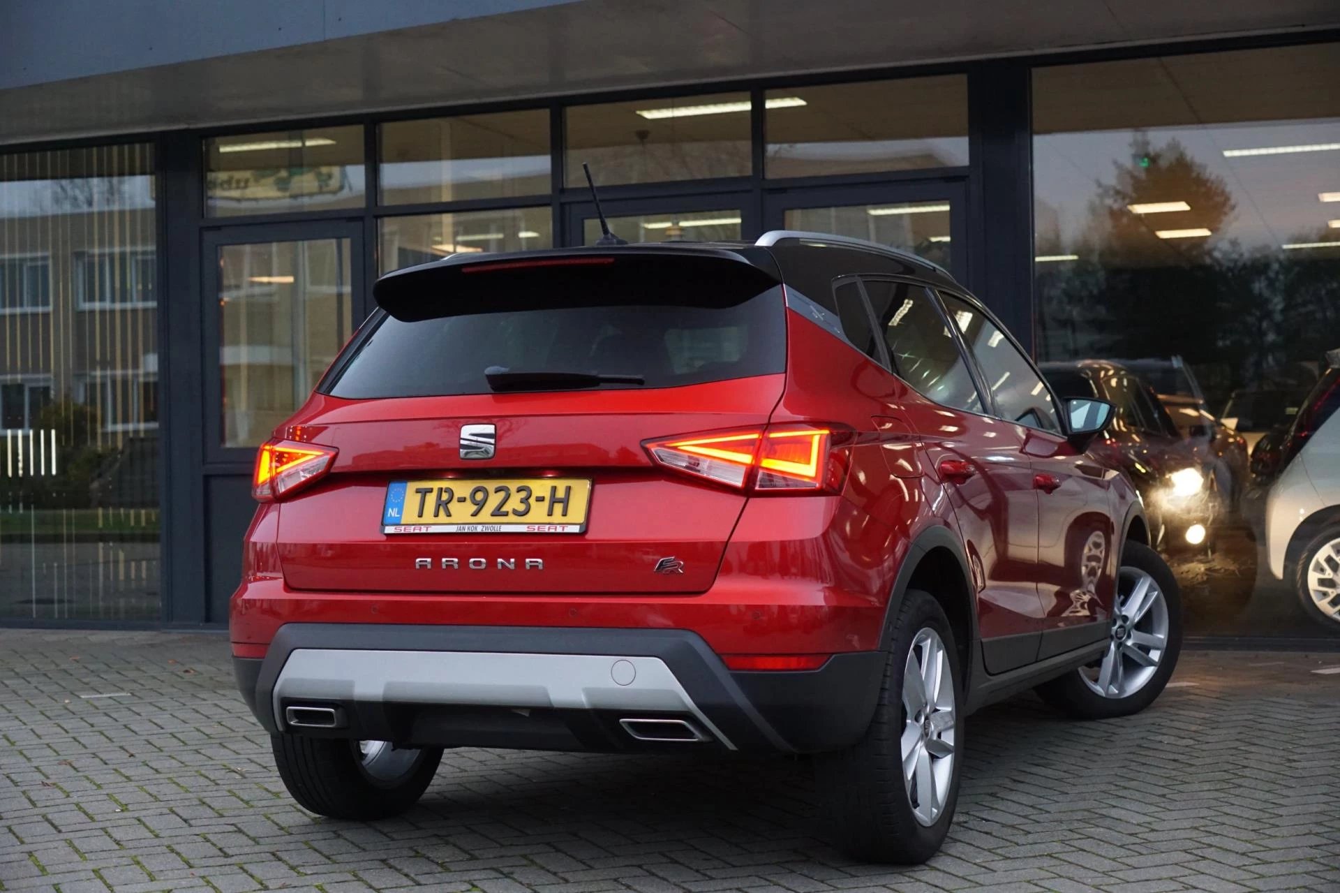 Hoofdafbeelding SEAT Arona