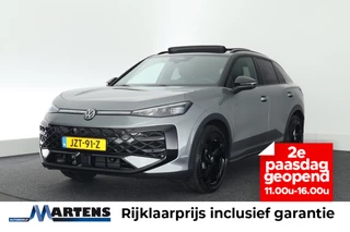 Volkswagen T-Roc 1.5 eTsi 150pk DSG R-Line First Edition Trekhaak 360Camera Head-Up harman/kardon Stoelverwarming Virtual Cockpit Panoramadak