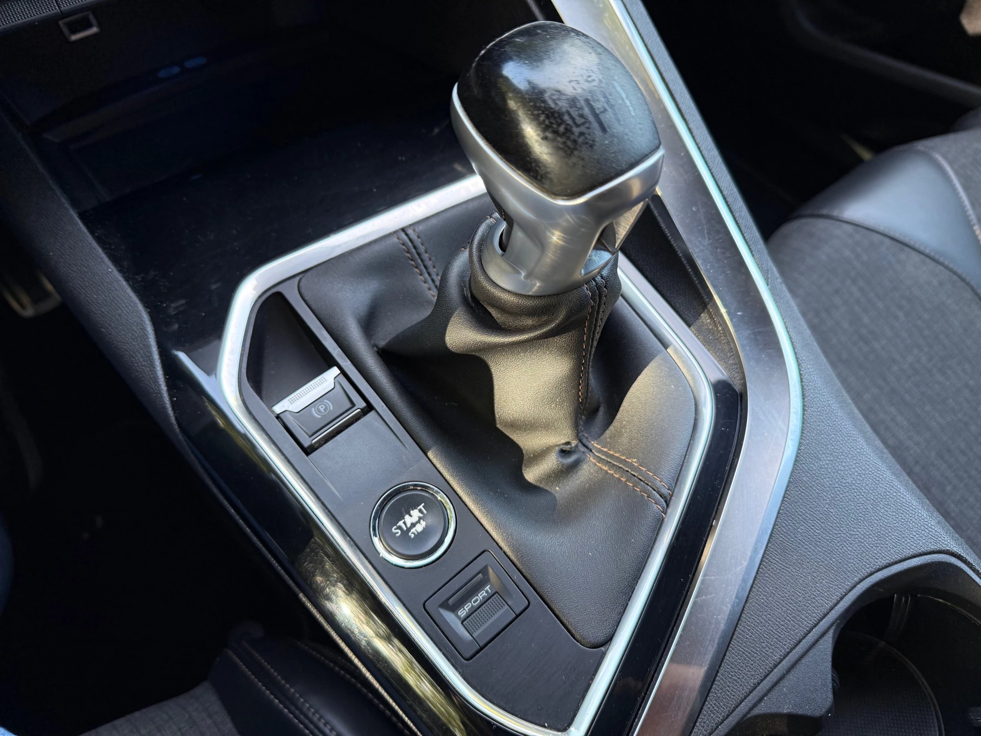 Hoofdafbeelding Peugeot 5008
