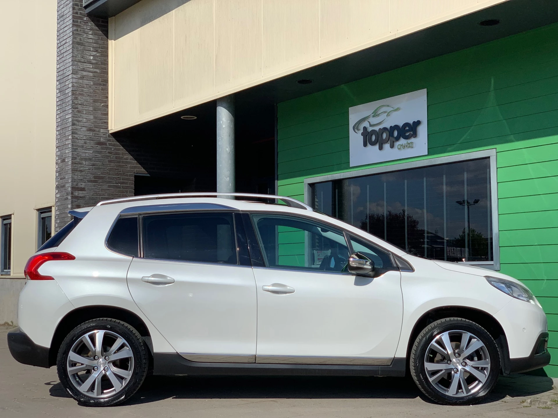 Hoofdafbeelding Peugeot 2008