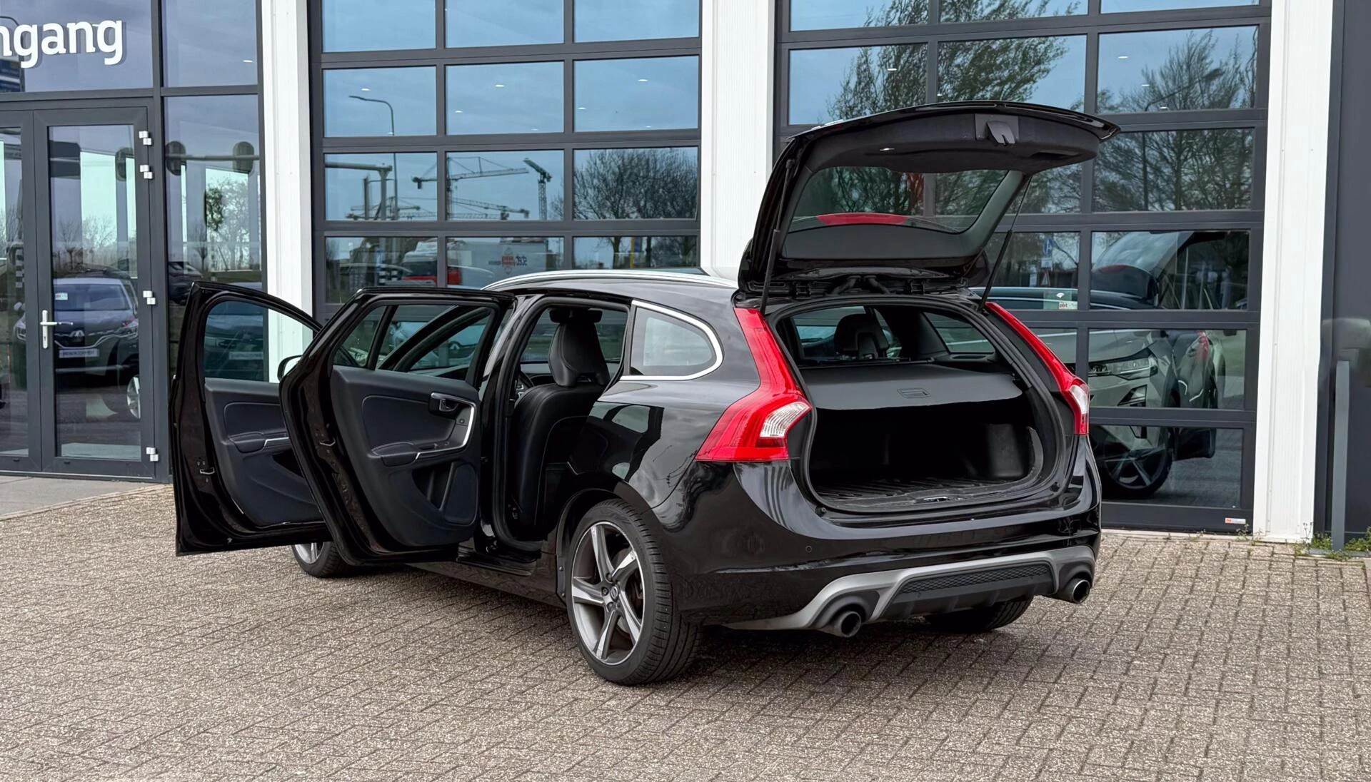 Hoofdafbeelding Volvo V60