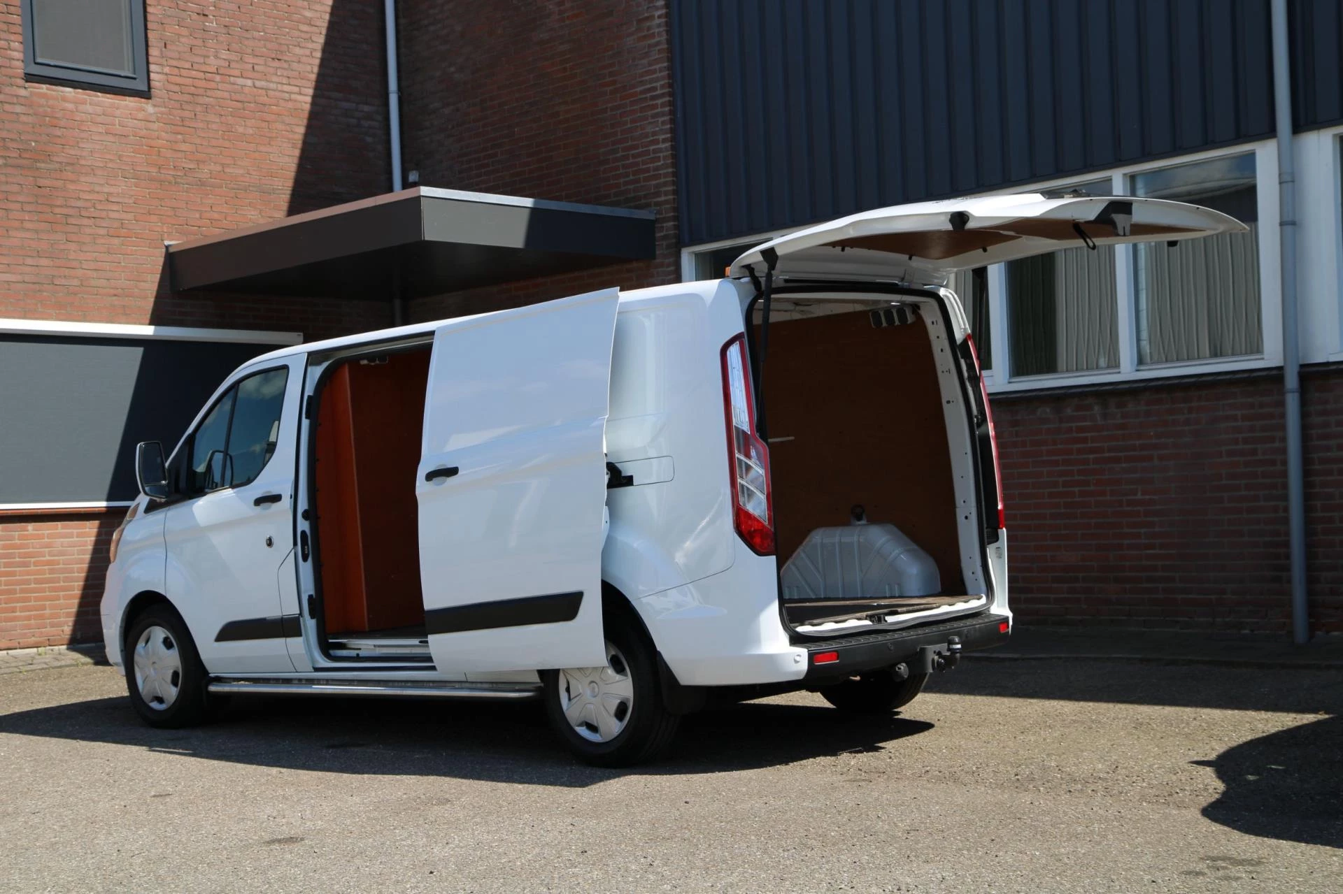 Hoofdafbeelding Ford Transit Custom