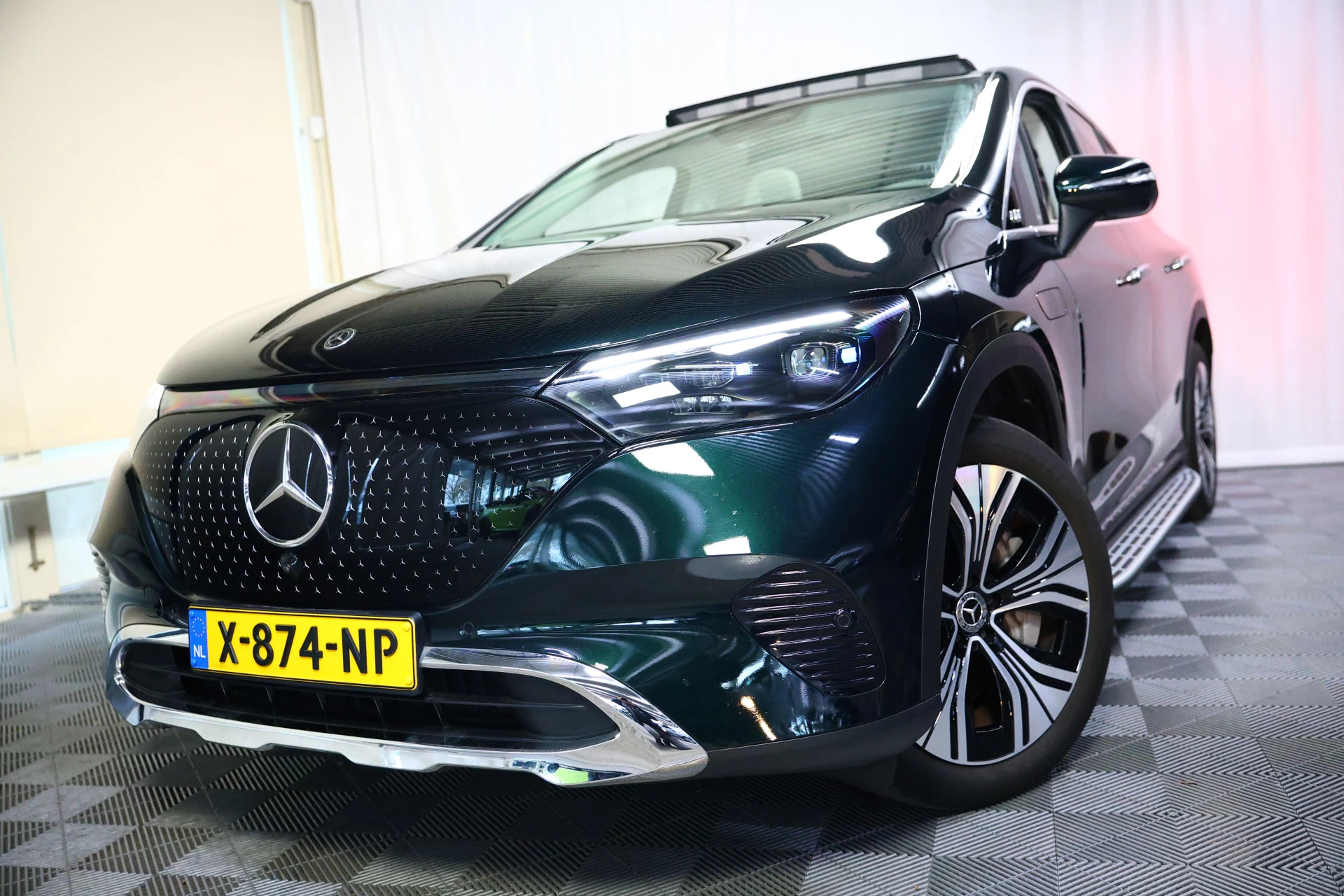 Hoofdafbeelding Mercedes-Benz EQE