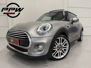 MINI Cooper Mini 1.5 Chili PANO/LED/LEER-SPORT/NAVI-BREED/SFEER/18"MET NW.CONTINENTAL/ECC/CRUISE/STOELVERW/PDC+ASSISTENT/DONKERE-HEMEL/VOLLEDIG MINI DEALER HISTORIE, NET OH BEURT EN NIEUWE APK