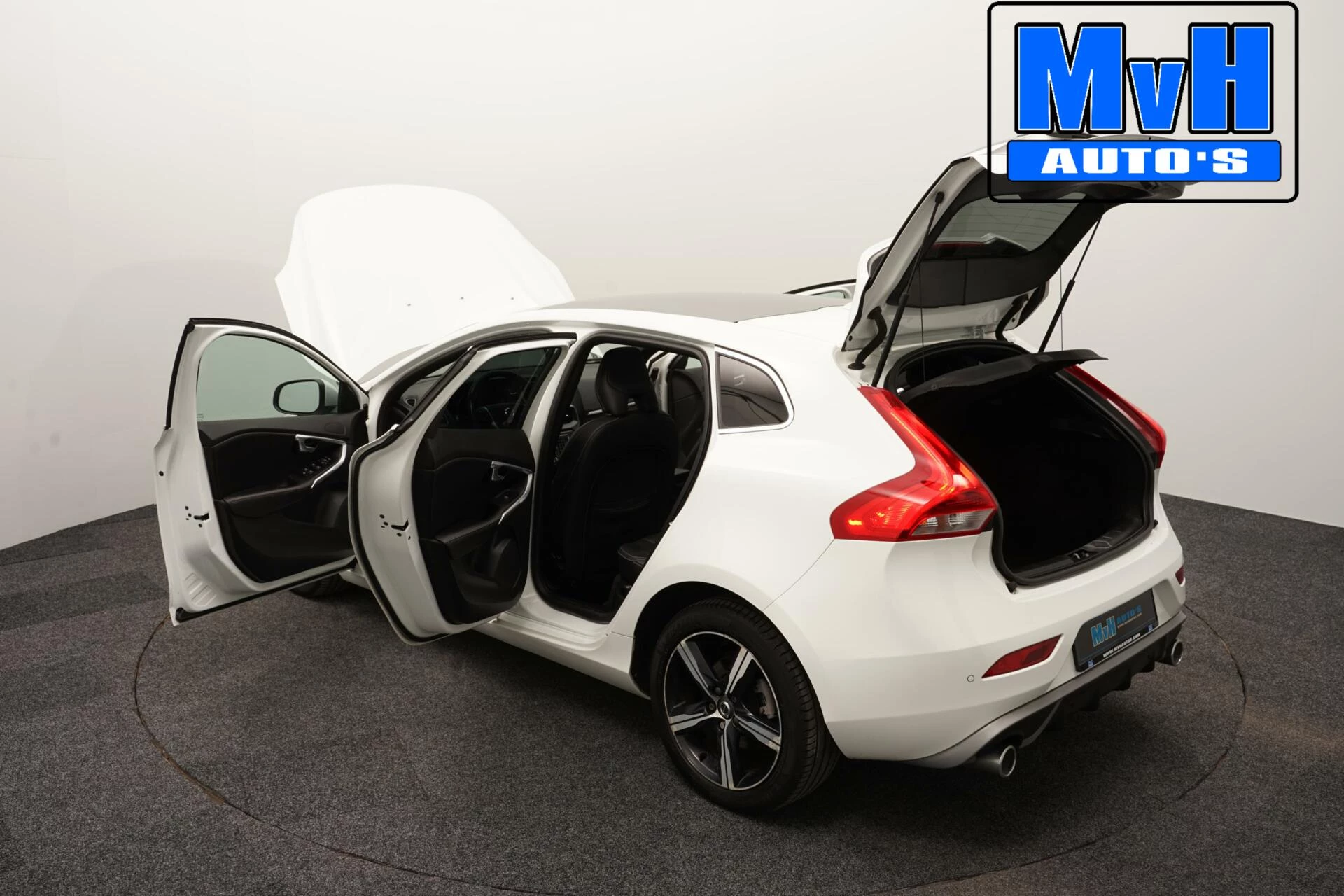 Hoofdafbeelding Volvo V40