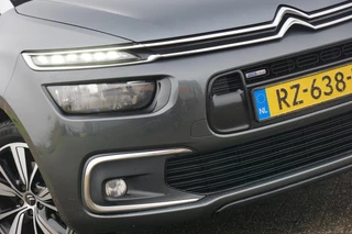 Citroen Grand C4 Picasso 1.2 PureTech 130pk Shine - Gris Fer - 7pers - Superstaat!