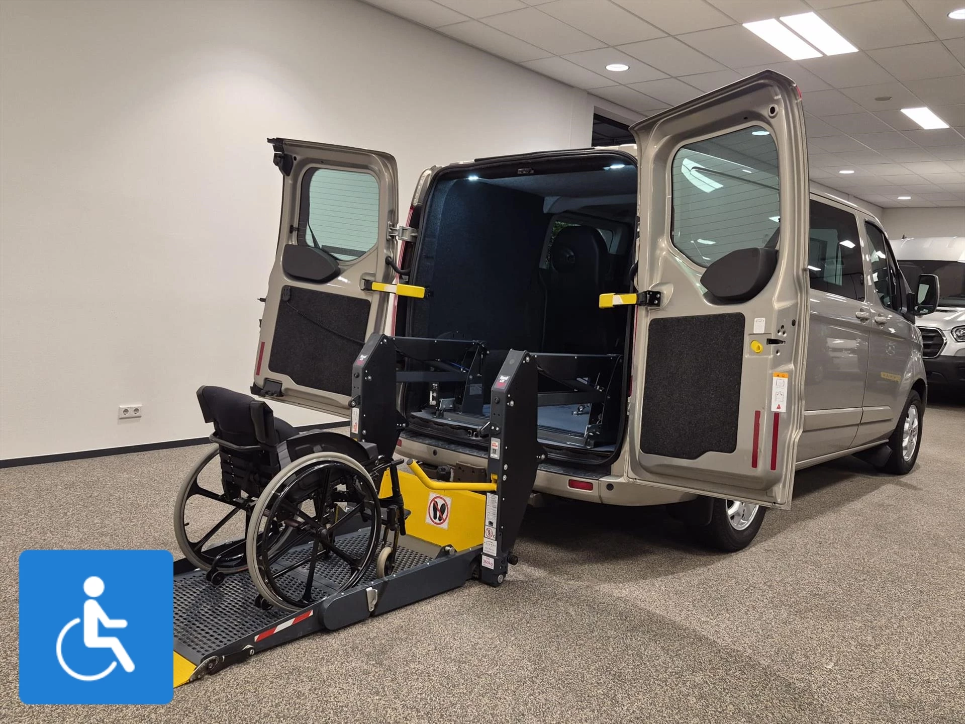 Hoofdafbeelding Ford Transit Custom