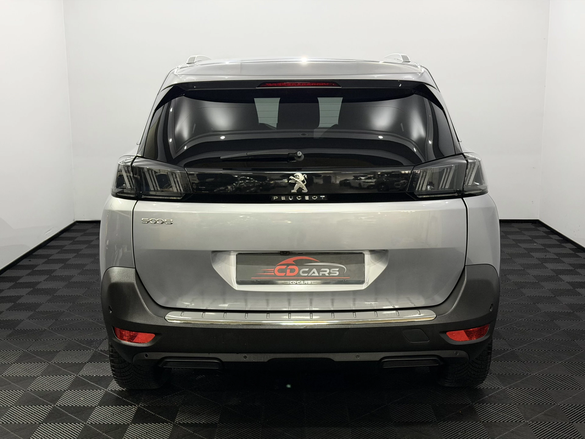 Hoofdafbeelding Peugeot 5008