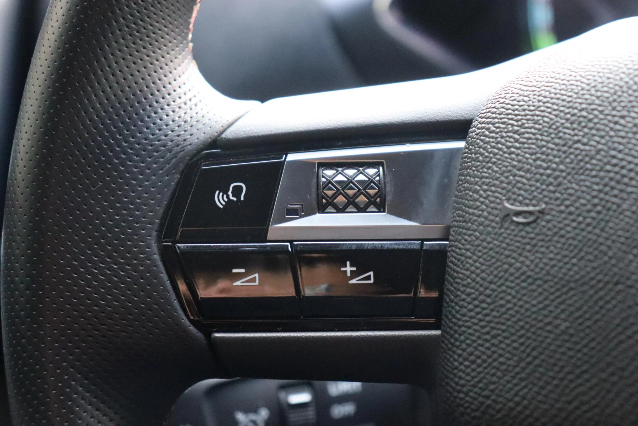 Hoofdafbeelding DS DS 3
