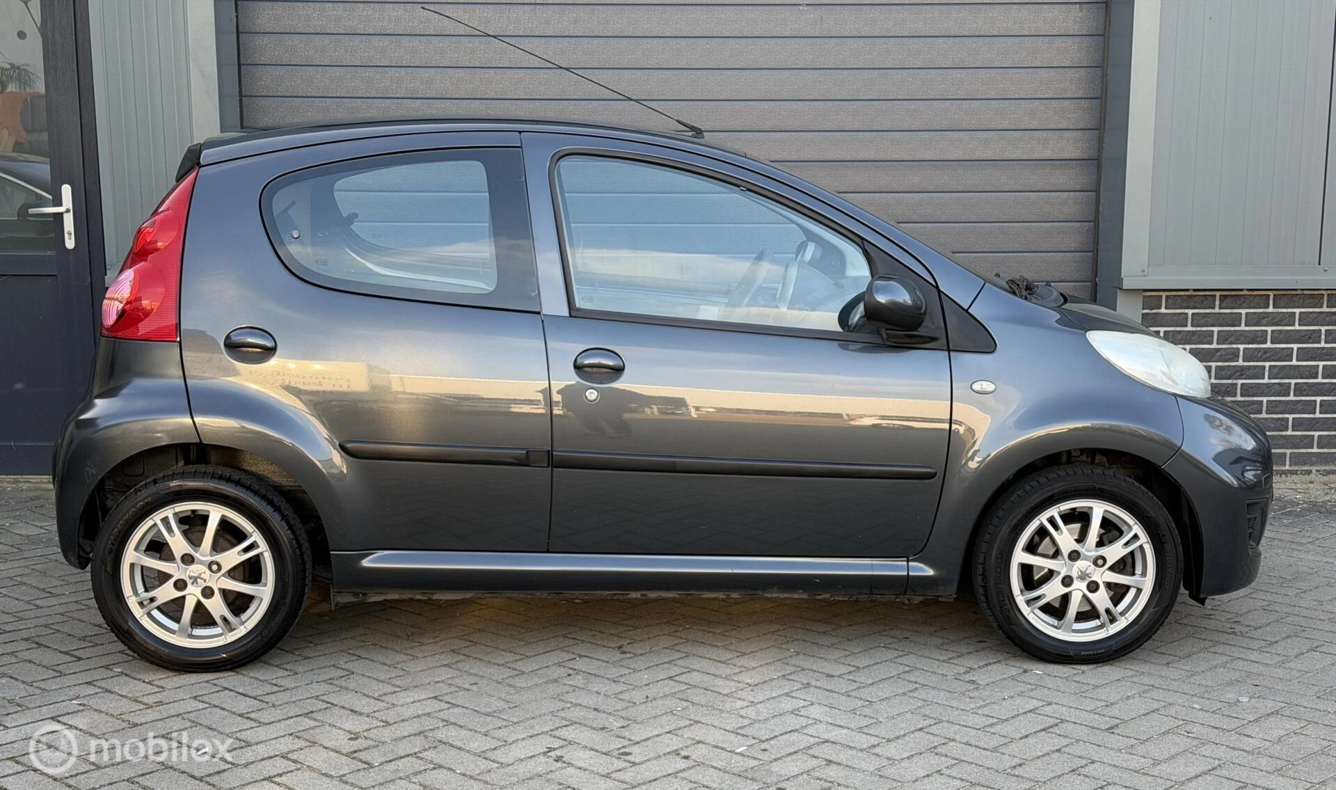 Hoofdafbeelding Peugeot 107