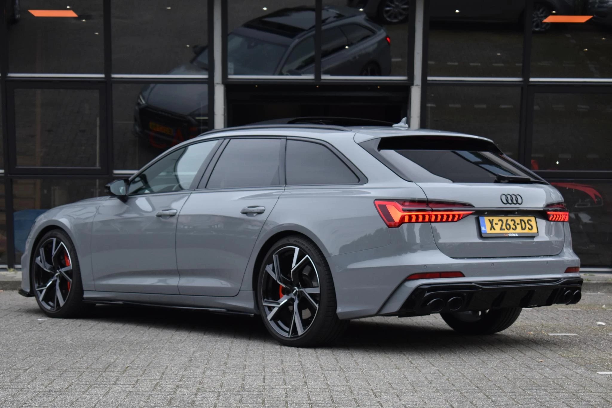 Hoofdafbeelding Audi S6